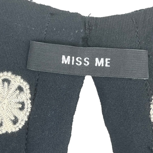 New-miss Me Deep V neck, Embroidered, Empire Waist, Hi-Lo, Mini Dress - Picture 16 of 16